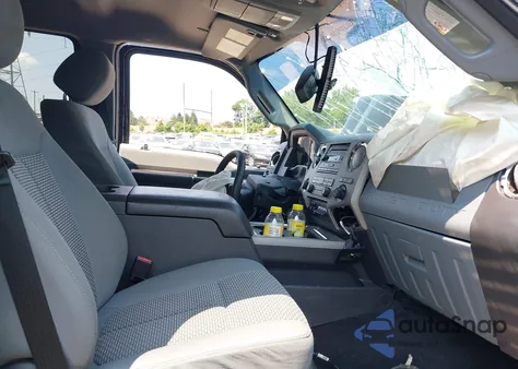 2016 Ford F-250 Xlt from USA, damaged, VIN 1FT7W2B64GEC00290